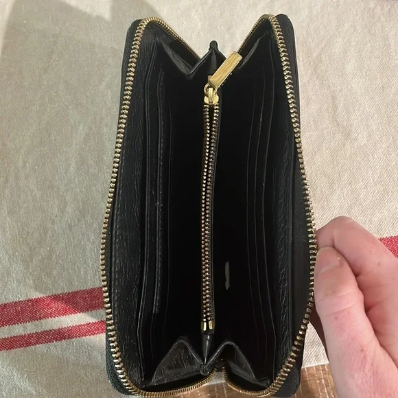 Tory Burch Wallet - Picture 3 of 4